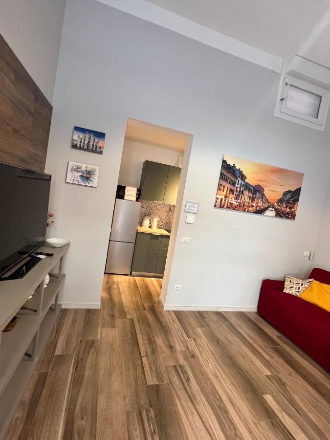 Fiori 3 Apartment Milano Exteriör bild